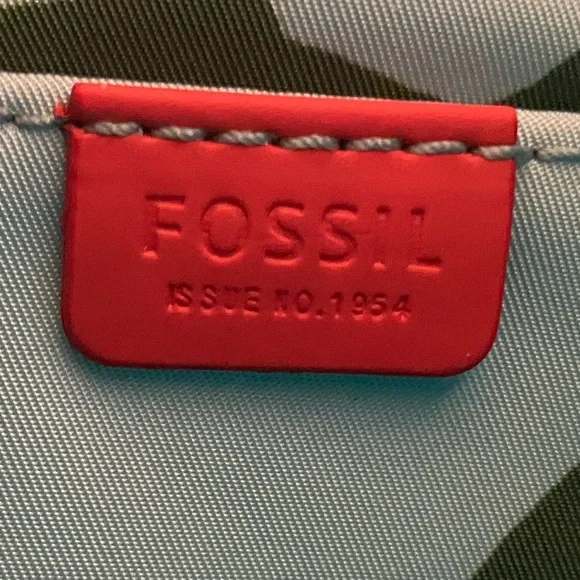 New Fossil Turtle Print Blue and Green Women's Bag with Red Shoulder Strap - Picture 2 of 8